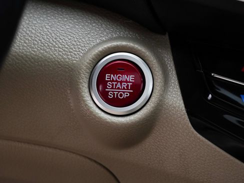 Used 2017 Honda Accord EX-L image 37