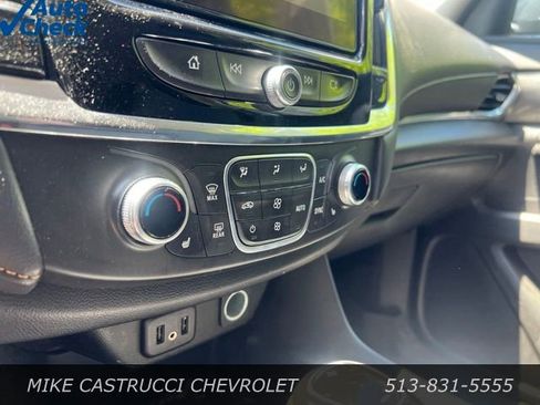 Used 2018 Chevrolet Traverse LT FWD image 7