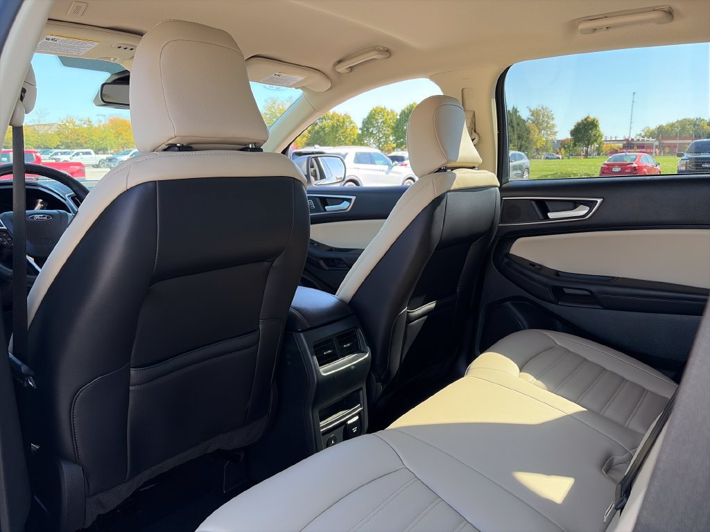 Used 2024 Ford Edge SEL w/ Convenience Package AWD/4WD image 26