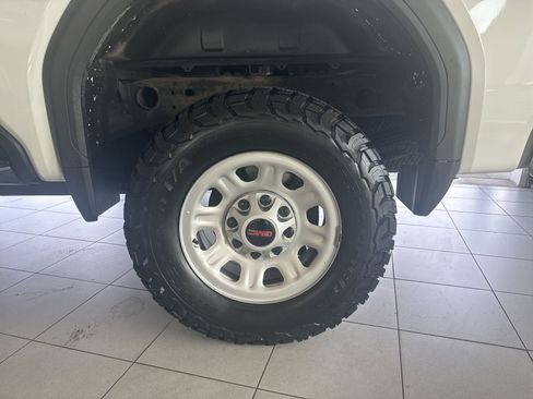 Used 2022 GMC Sierra 2500 Pro w/ Gooseneck/5TH Wheel Package image 10