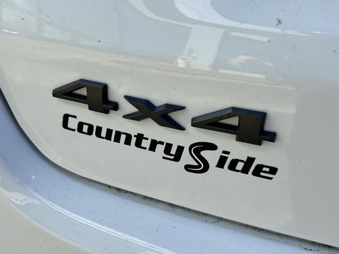 New 2026 Jeep Compass Latitude image 6