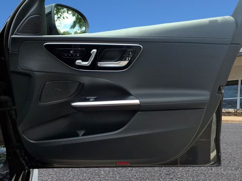 Certified 2022 Mercedes-Benz C 300 4MATIC Sedan image 28