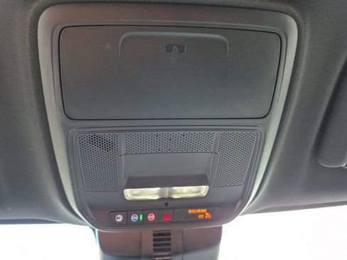 Used 2026 Chevrolet Traverse LT w/ Enhanced Driving Package AWD/4WD image 31