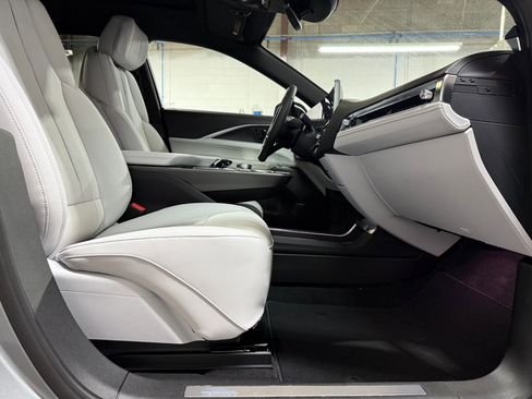 New 2026 Cadillac Lyriq Sport AWD/4WD image 49