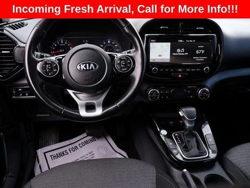 Used 2021 Kia Soul EX image 18