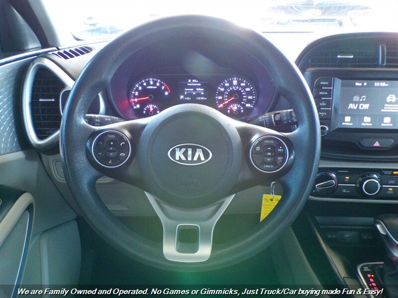 Used 2020 Kia Soul LX FWD image 15