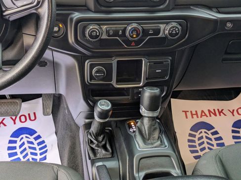 Certified 2021 Jeep Wrangler Sport image 16