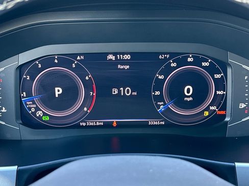 Certified 2022 Volkswagen Atlas Cross Sport SE image 25