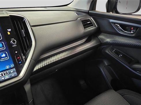 Used 2025 Subaru Ascent Premium image 21