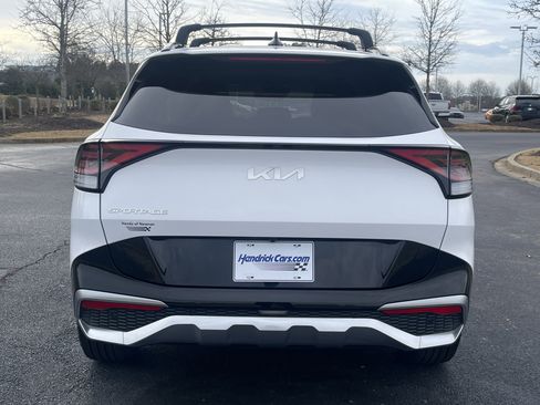 Used 2023 Kia Sportage SX image 8