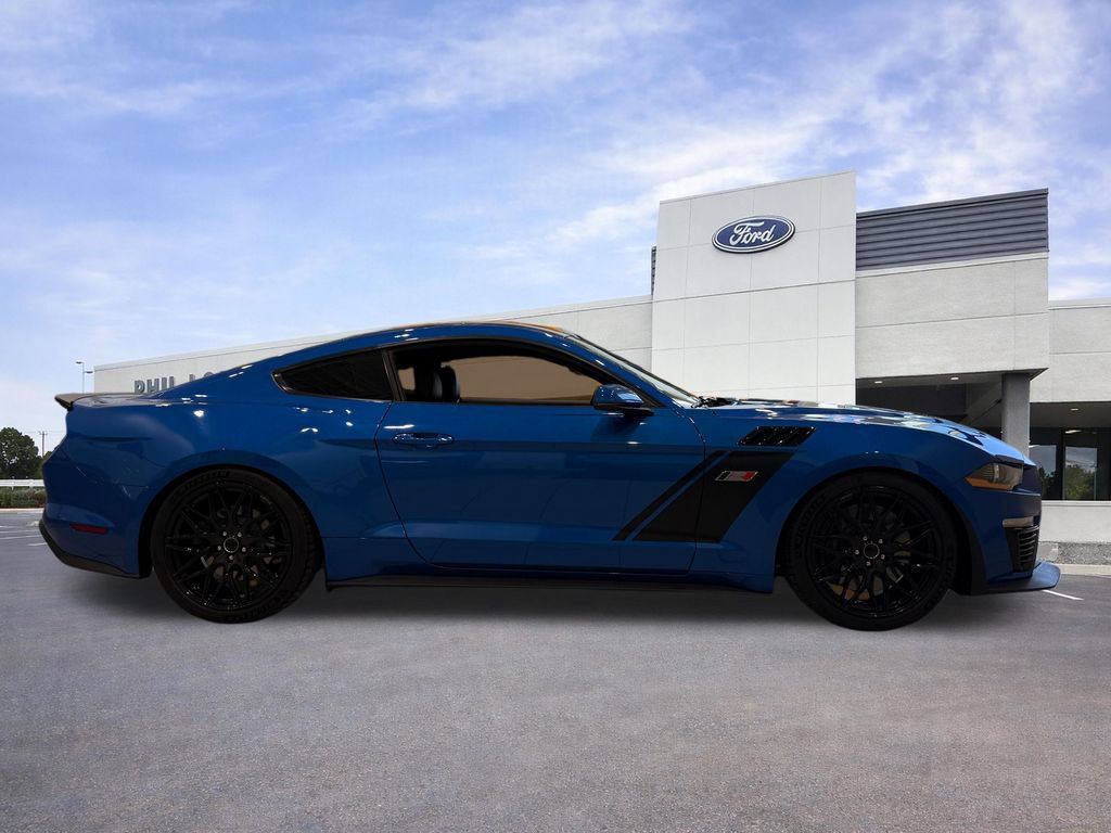 Used 2020 Ford Mustang GT Premium w/ GT Performance Package RWD image 5