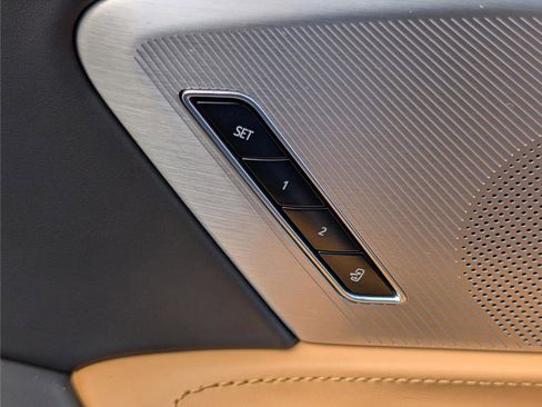 Used 2020 Chevrolet Corvette Stingray Premium Cpe w/ 3LT Preferred Equipment Group image 17