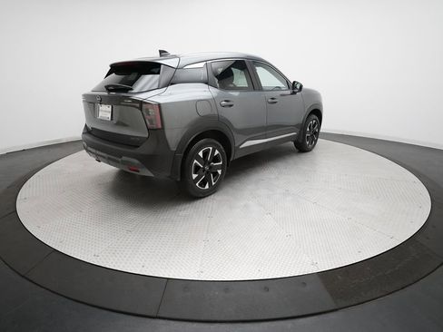 Used 2026 Nissan Kicks SV w/ Cold Weather Package image 34