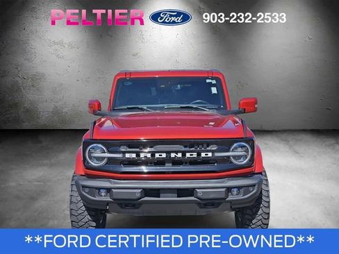 Used 2022 Ford Bronco Outer Banks image 2