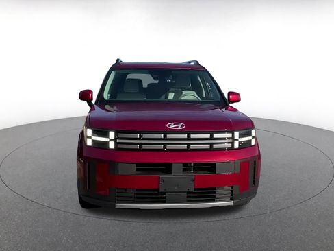 Used 2025 Hyundai Santa Fe SEL image 3