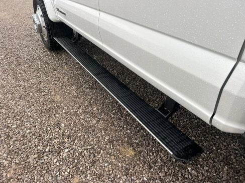 Used 2025 Ford F450 Platinum w/ FX4 Off-Road Package image 54