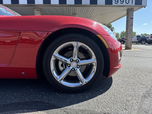 Used 2007 Saturn Sky Red Line w/ Premium Trim Pkg image 9