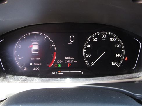 Certified 2025 Honda Civic Sport image 24