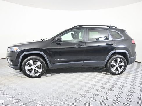 Used 2022 Jeep Cherokee Limited image 2