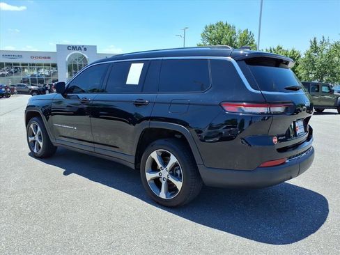 Used 2023 Jeep Grand Cherokee L Limited w/ Luxury Tech Group II AWD/4WD image 6