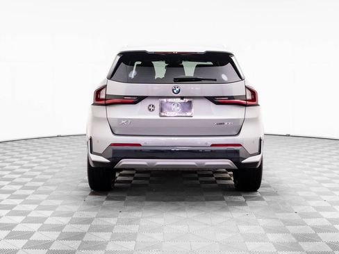 Certified 2025 BMW X1 xDrive28i image 4