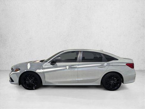 Used 2023 Honda Civic Sport image 9