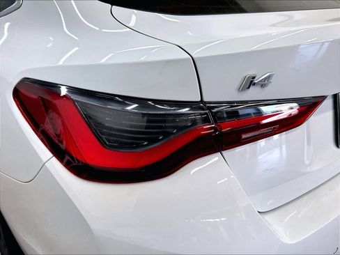 Used 2024 BMW i4 eDrive35 w/ Premium Package RWD image 31
