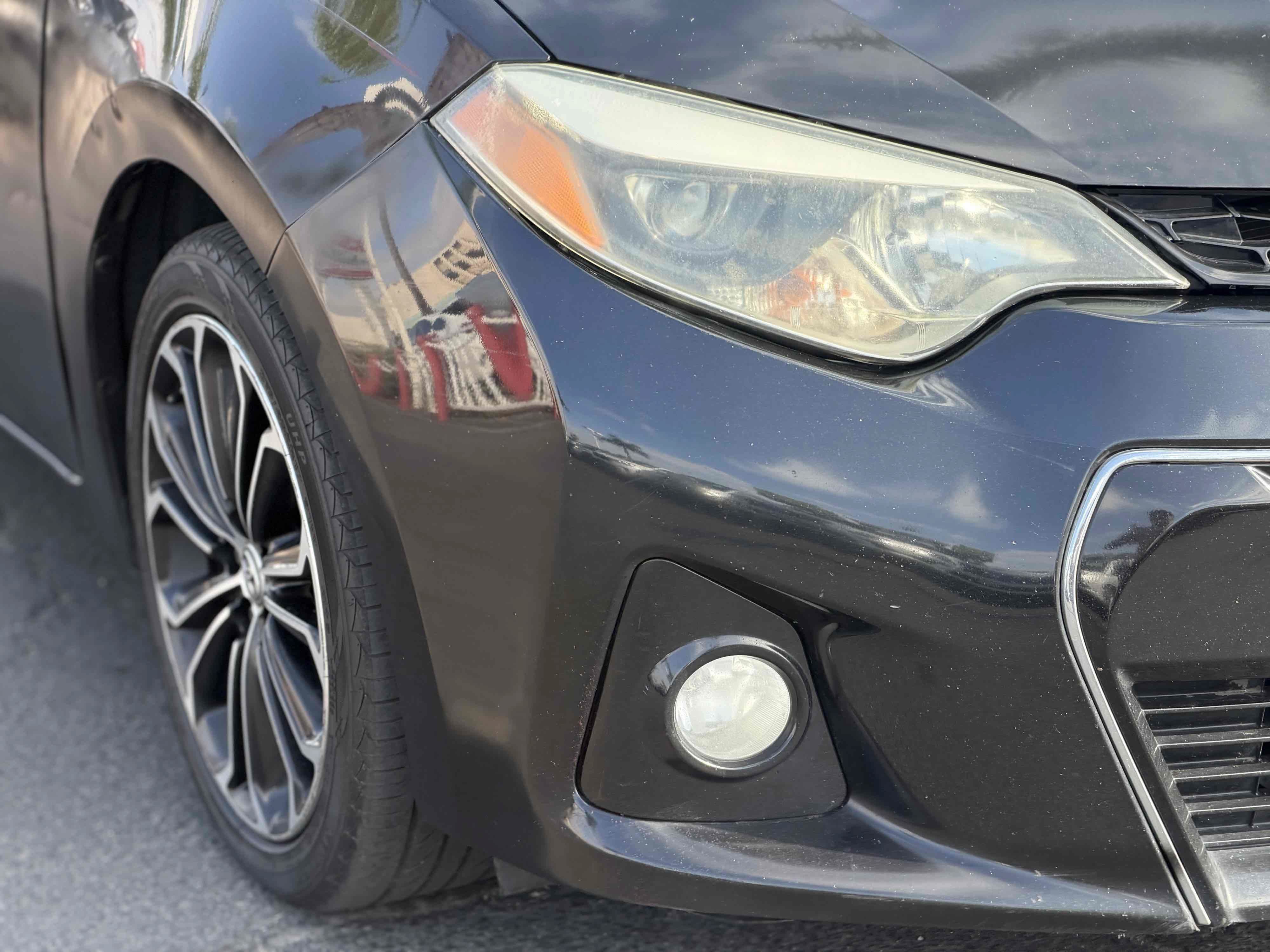 Used 2014 Toyota Corolla S Premium w/ Driver Convenience Package FWD image 5