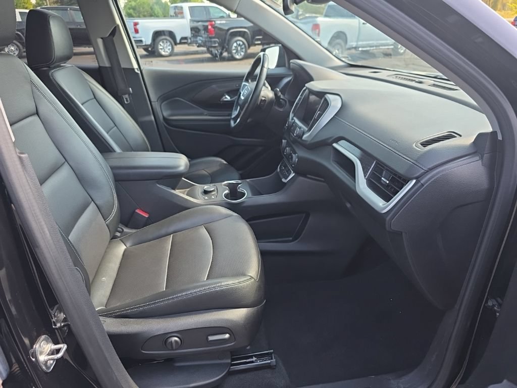 Used 2024 GMC Terrain SLT AWD/4WD image 22