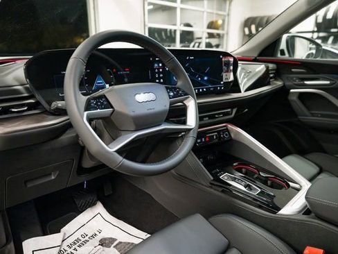 Used 2025 Audi Q5 Premium Plus image 25