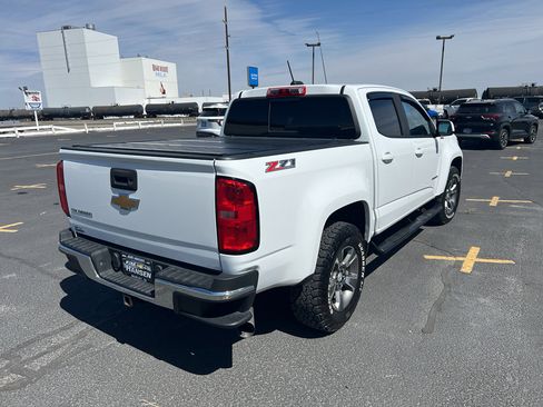 Used 2018 Chevrolet Colorado Z71 AWD/4WD image 4