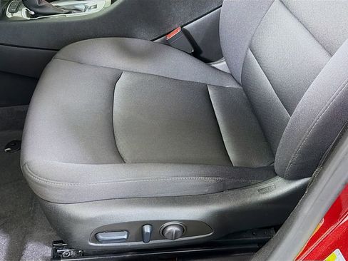 Used 2024 Chevrolet Malibu RS image 21