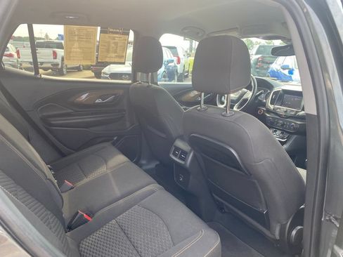 Used 2020 GMC Terrain SLE w/ Driver Convenience Package FWD image 31