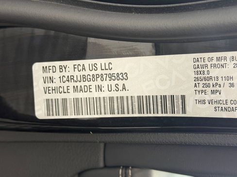 Used 2023 Jeep Grand Cherokee L Limited RWD image 19