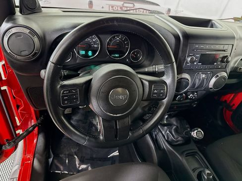 Used 2013 Jeep Wrangler Sport AWD/4WD image 3
