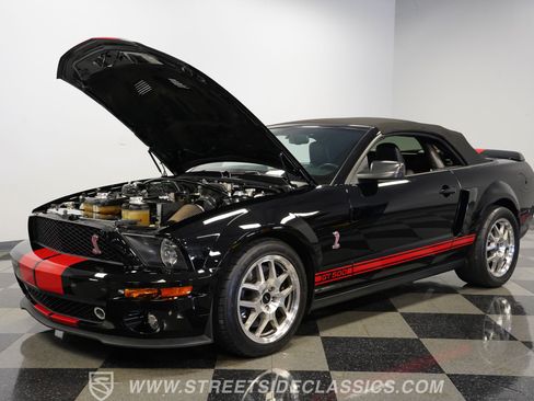Used 2009 Ford Mustang Shelby GT500 RWD image 32