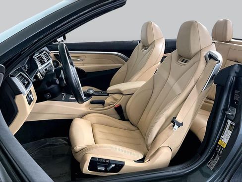 Used 2019 BMW 440i xDrive Convertible w/ M Sport Package AWD/4WD image 9
