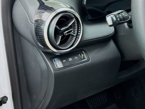 New 2026 Chevrolet Equinox LT w/ Convenience Package II image 11