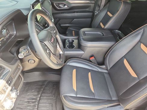 Used 2023 GMC Yukon AT4 AWD/4WD image 19