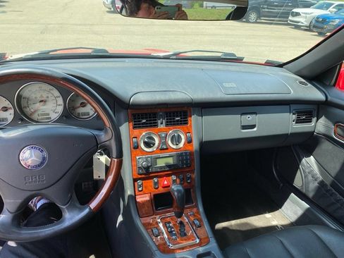 Used 2003 Mercedes-Benz SLK 320 image 12