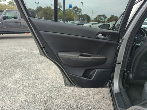 Used 2022 Kia Sportage Nightfall Edition image 29