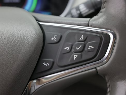 Used 2017 Chevrolet Volt LT w/ Comfort Package FWD image 24