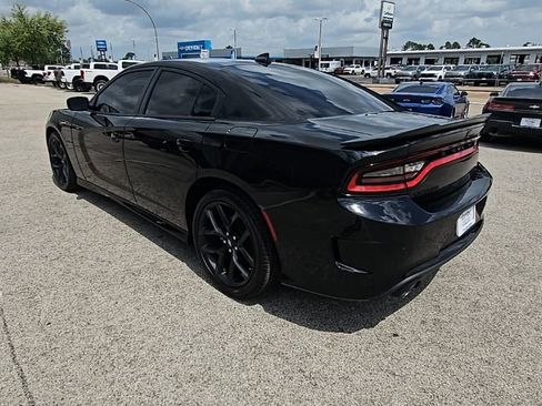 Used 2022 Dodge Charger R/T w/ Blacktop Package image 5