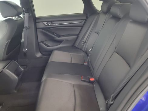 Used 2020 Honda Accord Sport image 13