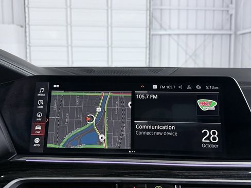 Used 2022 BMW X7 M50i image 37