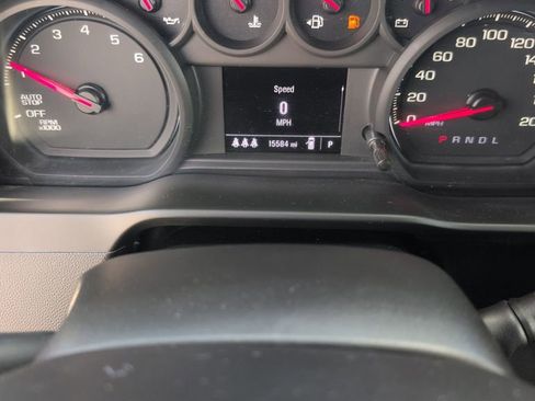 Used 2024 Chevrolet Silverado 1500 Custom AWD/4WD image 10