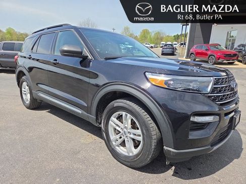 Used 2022 Ford Explorer XLT AWD/4WD image 1