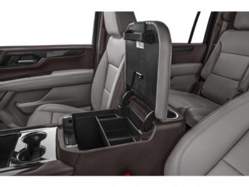 New 2026 GMC Yukon XL Elevation w/ LPO, Floor Liner Package AWD/4WD image 16