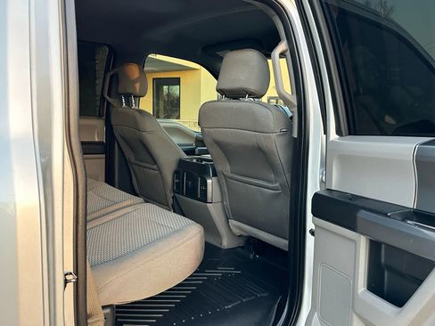 Used 2016 Ford F150 XLT w/ Equipment Group 301A Mid image 12