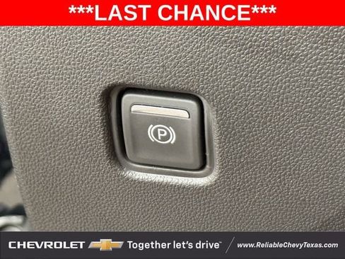 Used 2025 Chevrolet Blazer LT AWD/4WD image 30